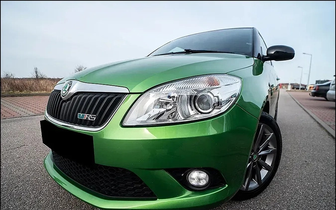 Skoda Fabia cena 29999 przebieg: 153300, rok produkcji 2011 z Ustrzyki Dolne małe 781